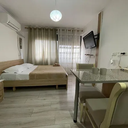 Piazza Downtown Cozy