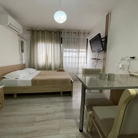 Διαμέρισμα Downtown Modern Τίρανα