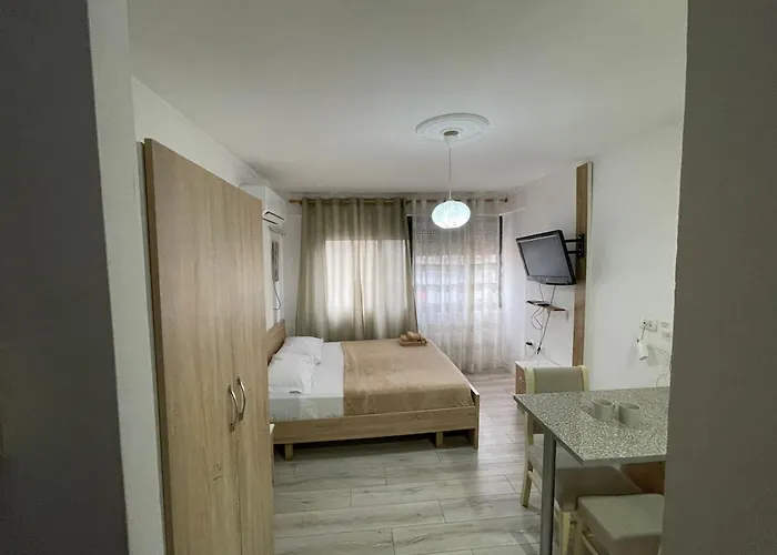 Piazza Downtown Cozy - Enjoy Travel Lejlighed Tirana